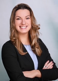 Frau Sabrina Illner